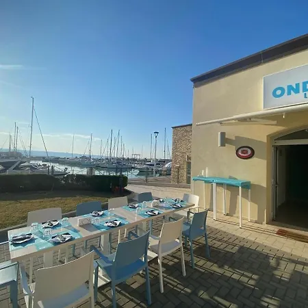 Apartament Garden-marina Sveva 度假居