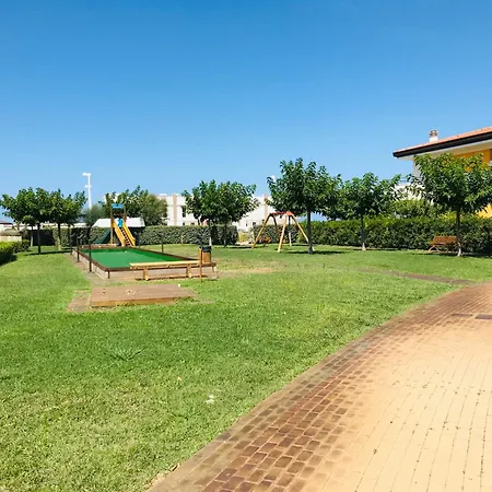 Prázdninový dům Apartament Garden-marina Sveva